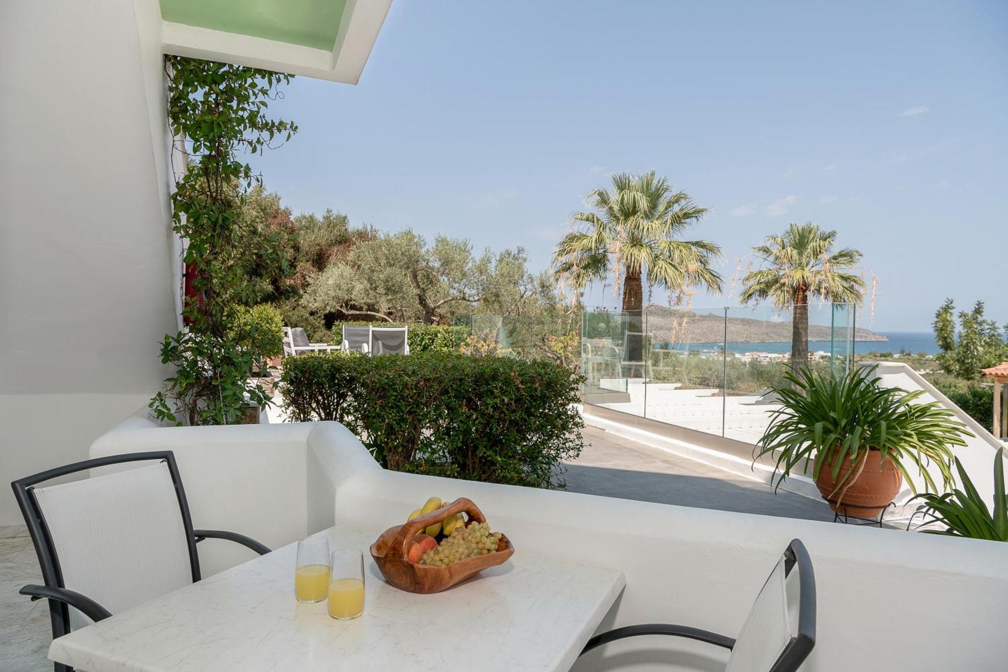 Villa Life Agia Marina  Room photo